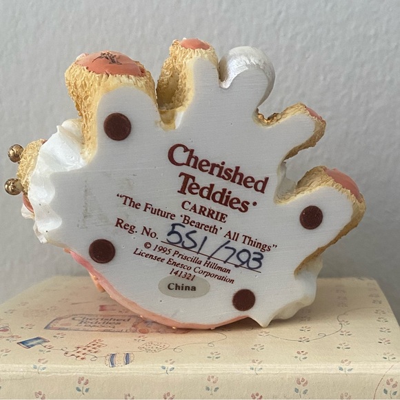 In box cherished teddies - Picture 2 of 2